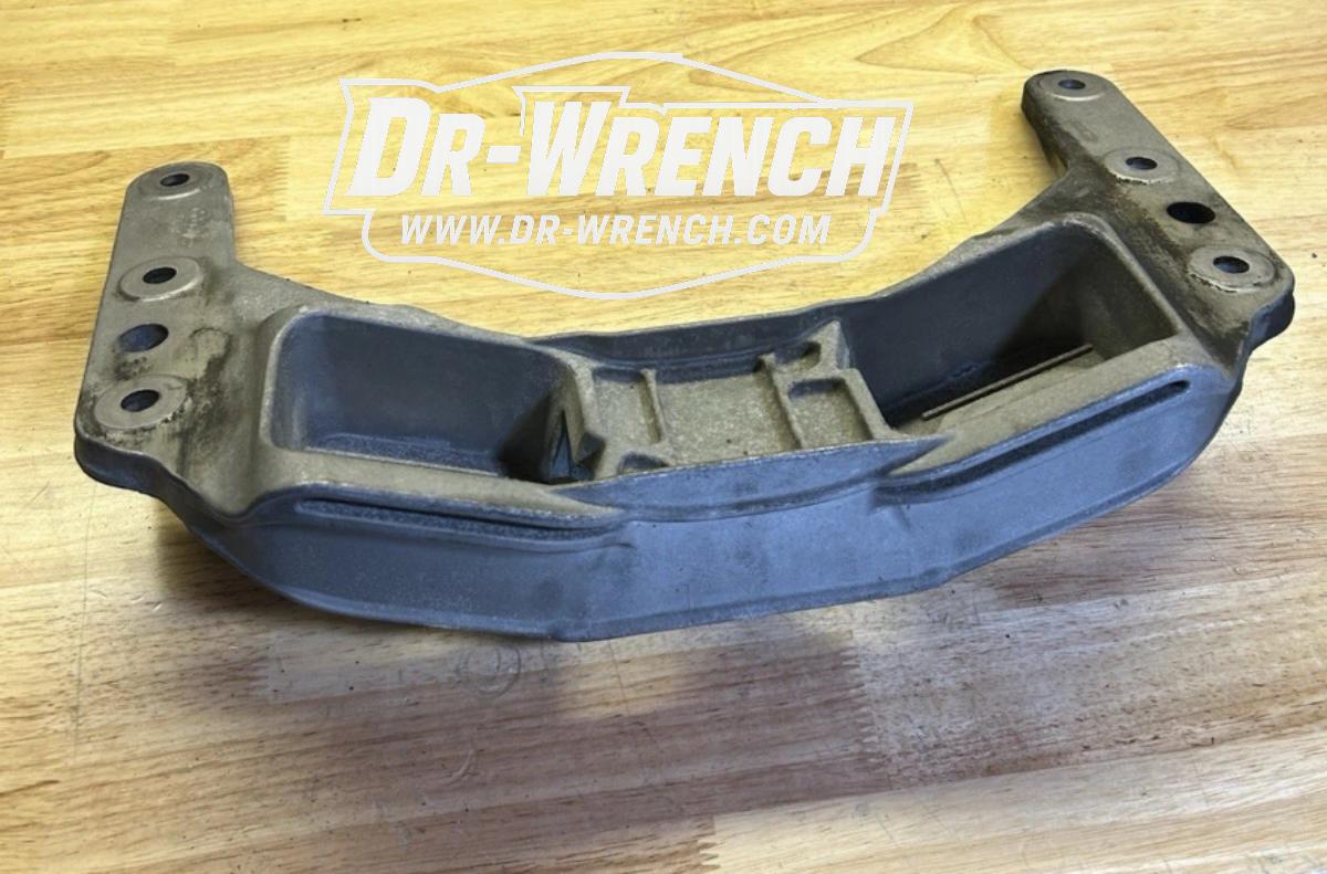 BMW E60 M5 E63 M6 6 Speed Transmission Support Bracket 22312282027