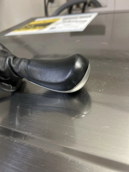 06-10 BMW E60 E63 E64 M5 M6 SMG Transmission Shift Knob & Boot 25162282750