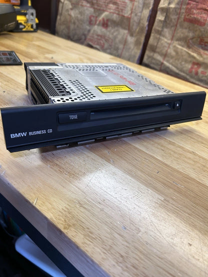 1996-2000 BMW E39 525i 530i 540i M5 Business CD Player cd43 65126943433