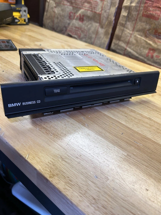 1996-2000 BMW E39 525i 530i 540i M5 Business CD Player cd43 65126943433