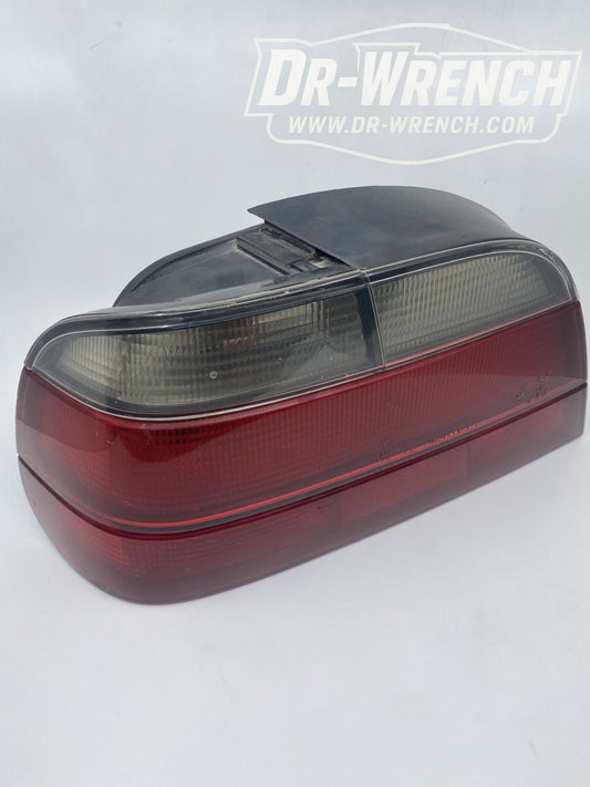 1995 - 2001 BMW E38 740i 740iL 750iL (7 Series) Euro Red Clear Tail Lights Brake Lamps Pre Facelift Left+Right